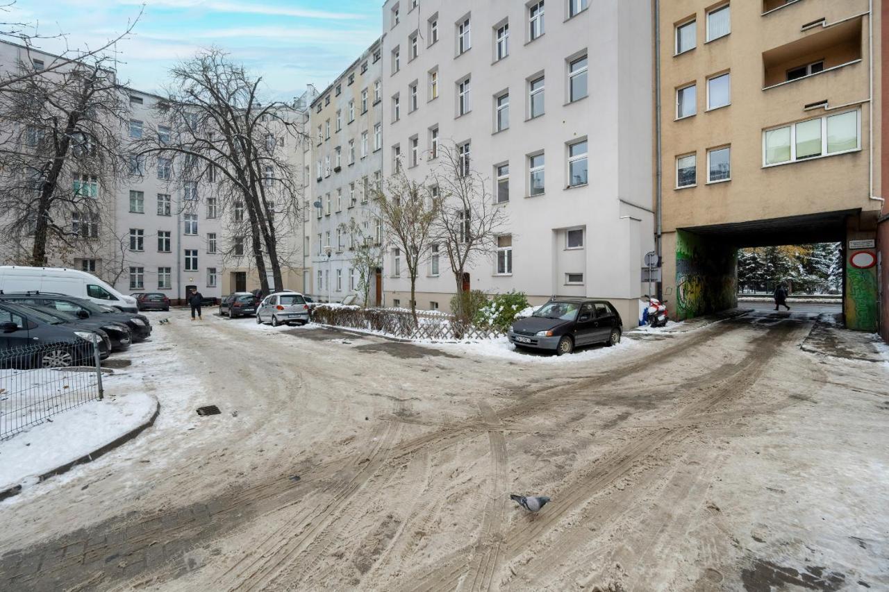 Apartment Charming Trzebnicka By Renters *